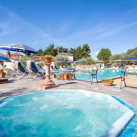 Isa-farmhouse With Swimming-pool In Chianti-area In The Middle Of Tuscan Nature Pelago